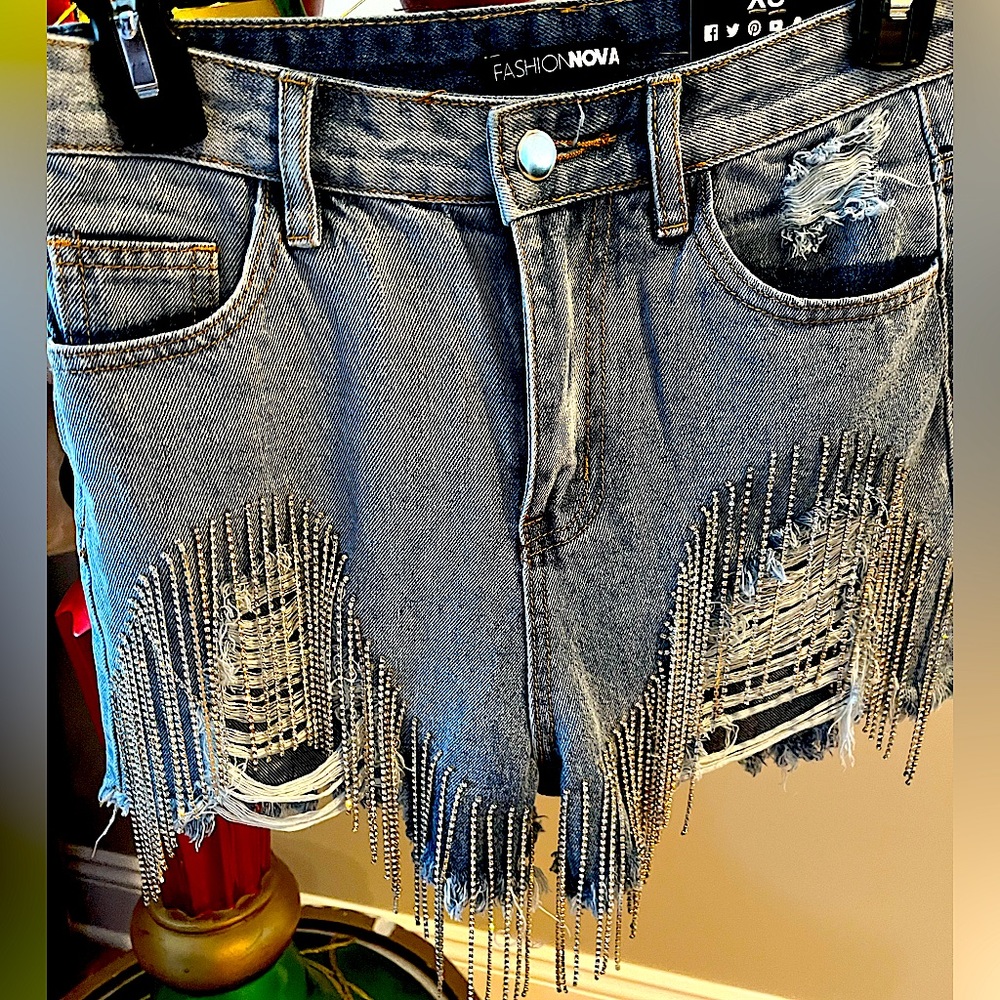 NWT Fashion Nova XS Rhinestone dripping jean shorts